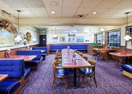 Ramada By Wyndham Kent Seattle Area 
